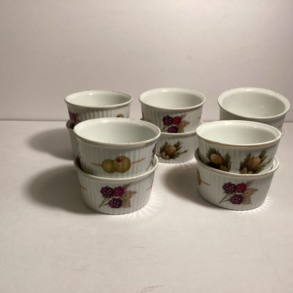 Set of 10 Royal Worcester ramekins, fruit of the vale